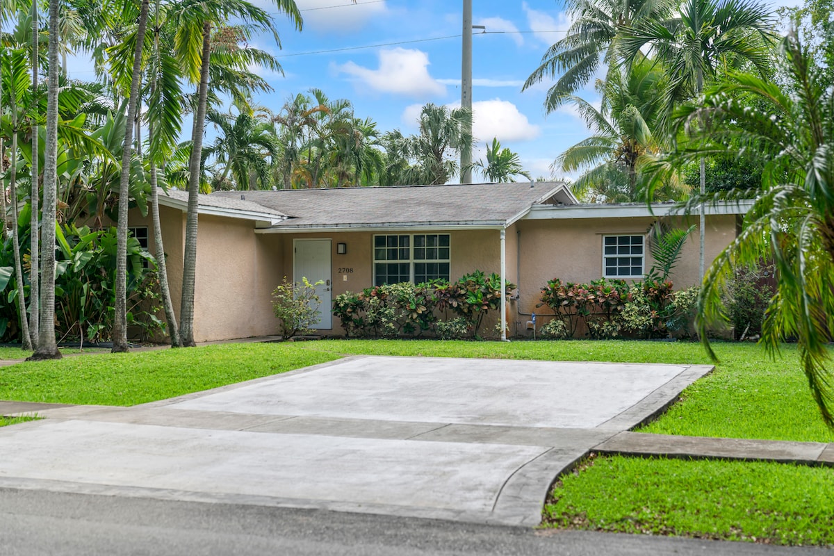 New casa palma | 15 min beach | pool table