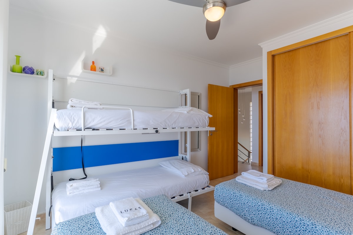 Property thumbnail 24