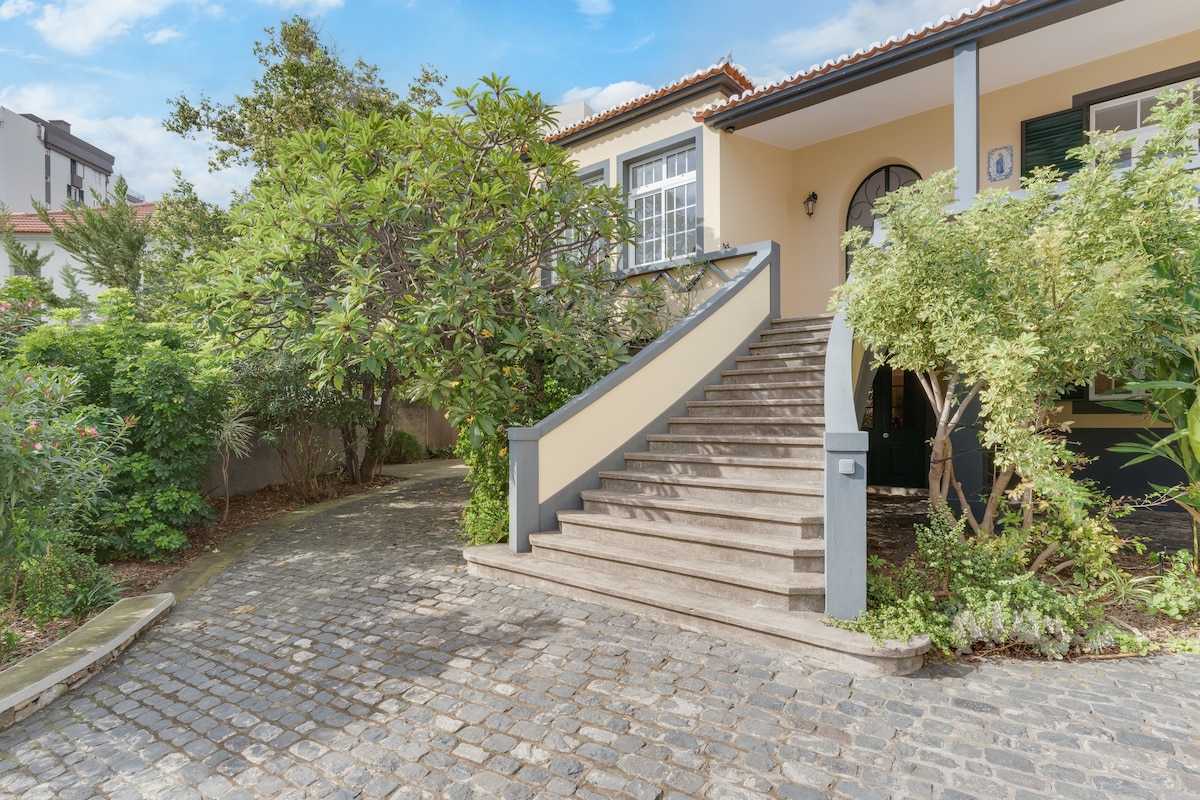 Property thumbnail 1