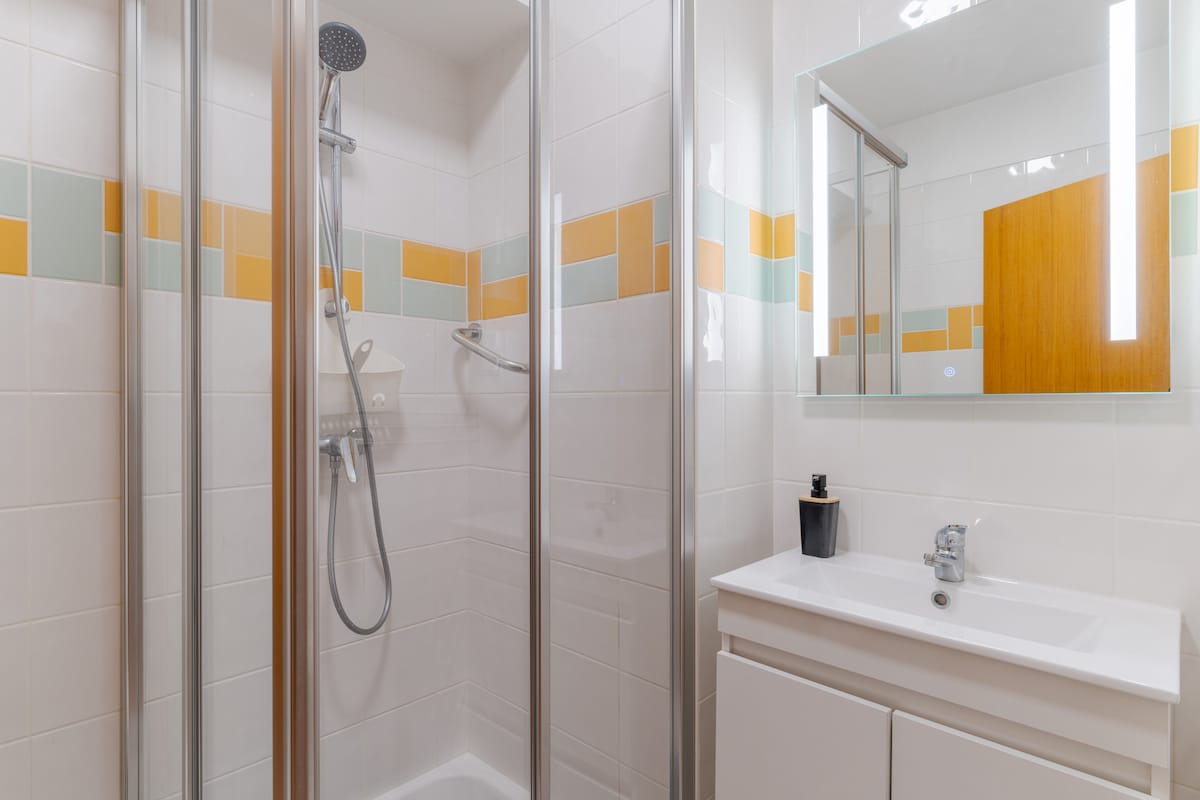 Property thumbnail 7