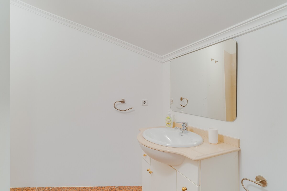 Property thumbnail 23