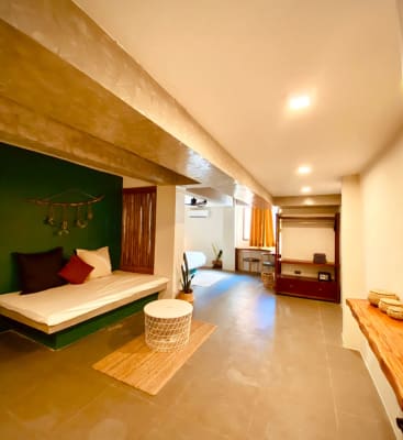 Happiness Hostel Private Quad Room