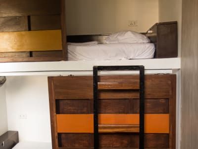 Happiness Hostel 8 beds dorm room