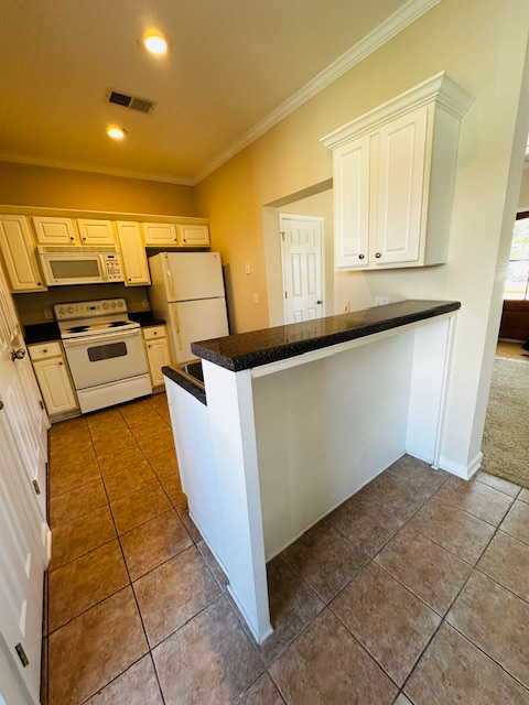 Image of 121 Greystone
