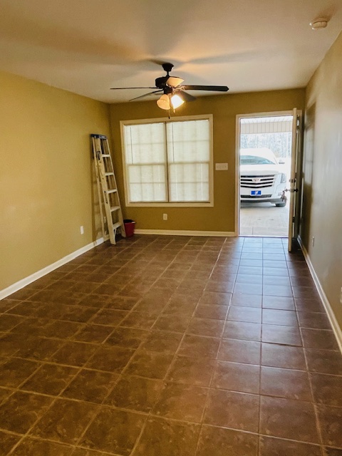 Image of 424B CR 202