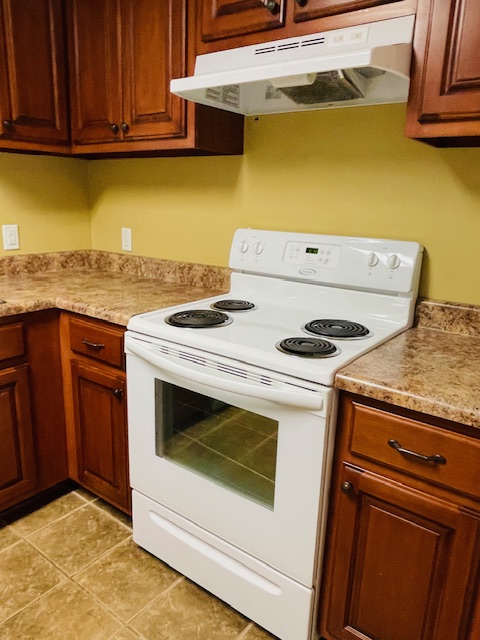 Image of 424B CR 202