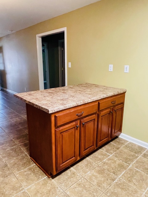 Image of 424B CR 202