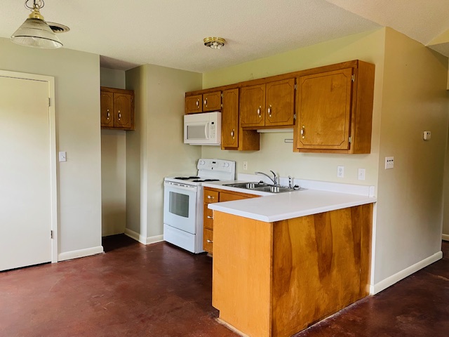 Image of 16 CR 212