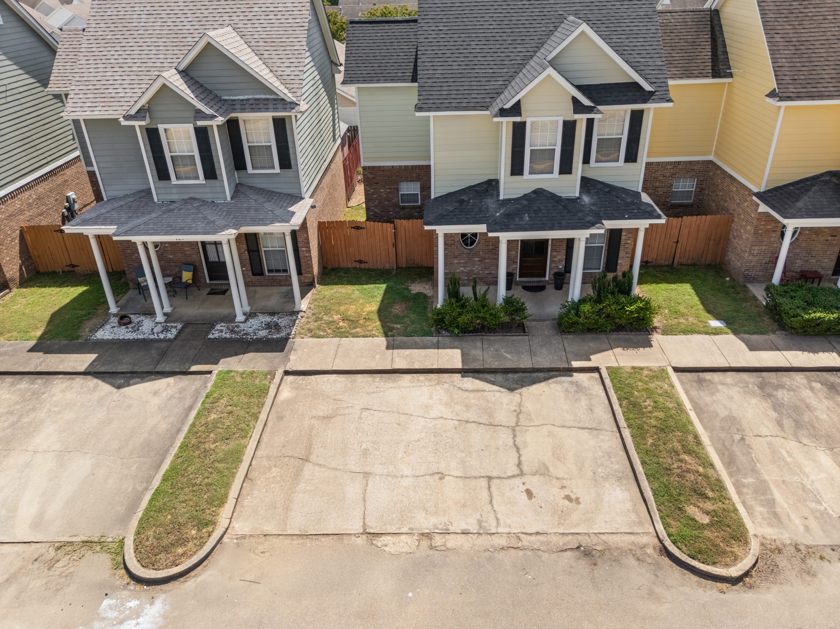 Image of 131 Greystone