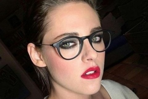 Кристен Стюарт побрила свою голову