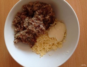 Зразы картофельные с мясом в духовке - фото шаг 3
