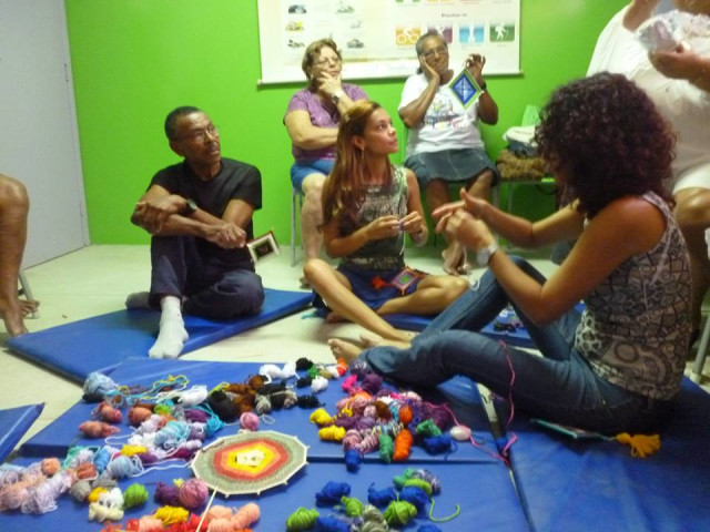 Juanna Silvestre Unidade de Saúde da Família - Vivência de Mandala com Idosos FGM 2016