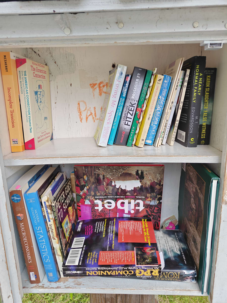 Shelfie from May 25, 2026