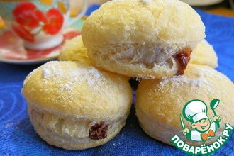 Рецепт: Пышки с бананом и шоколадом
