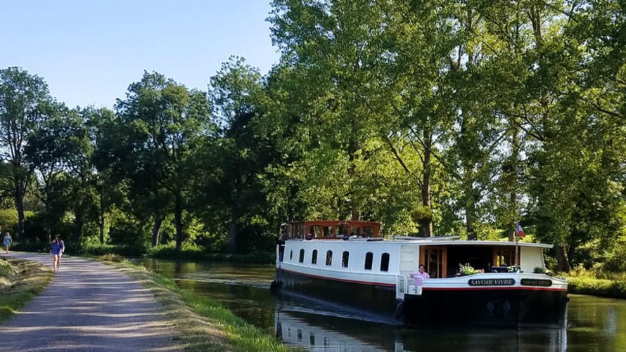 savoir-vivre-cruise-in-burgundy