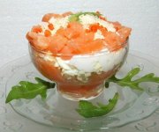 Слоеный салат с семгой