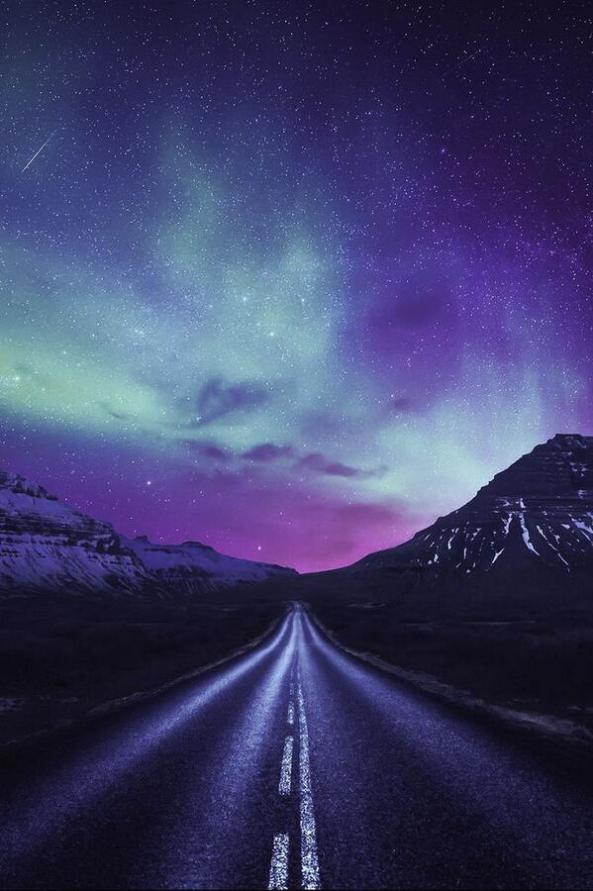 Why Is The Sky Blue In The Day Purple At Dawn And Black At Night