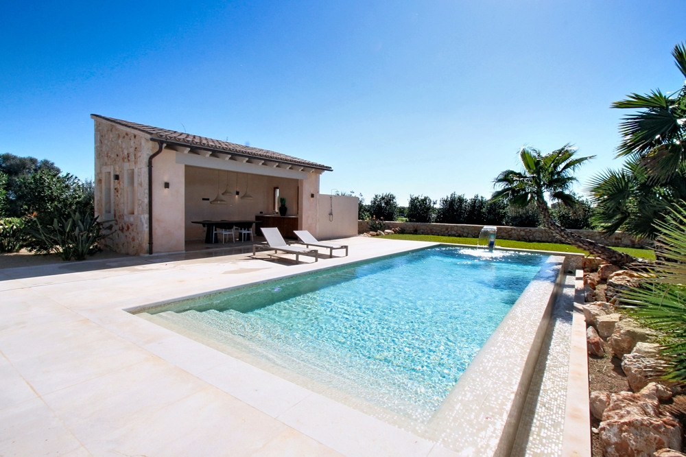 SANTANYÍ: MODERN COUNTRY ESTATE WITH GUEST HOUSE & POOL - Bild 26