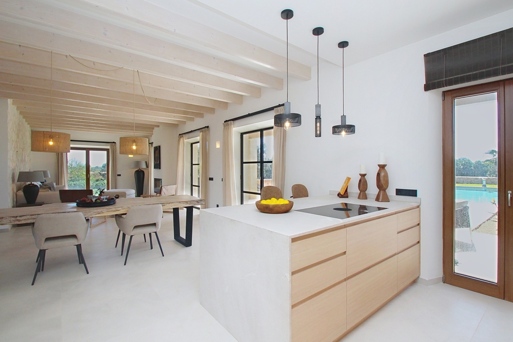 SANTANYÍ: MODERN COUNTRY ESTATE WITH GUEST HOUSE & POOL - Bild 29
