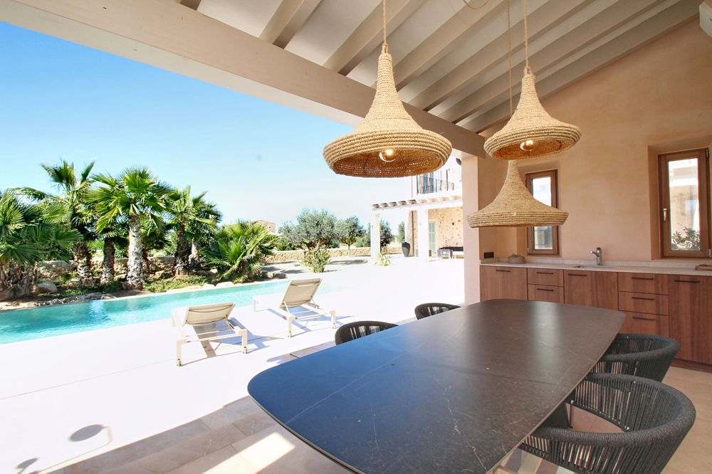 SANTANYÍ: MODERN COUNTRY ESTATE WITH GUEST HOUSE & POOL - Bild 57