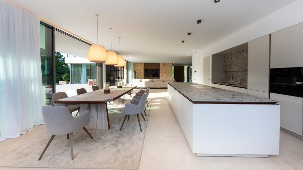 CALA VINYAS: EXCLUSIVE DESIGN VILLA WITH POOL - Bild 12