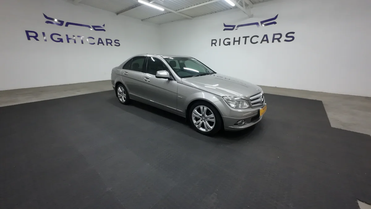 C200