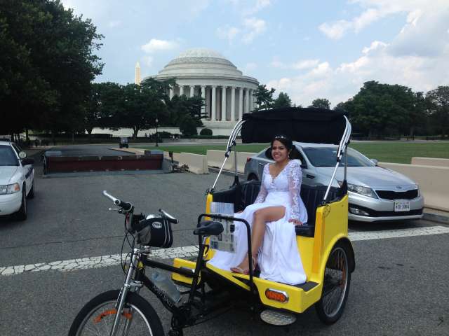 Washington DC Wedding Photos at the Jefferson Memorial