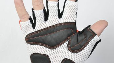 Double Mesh on Gloves