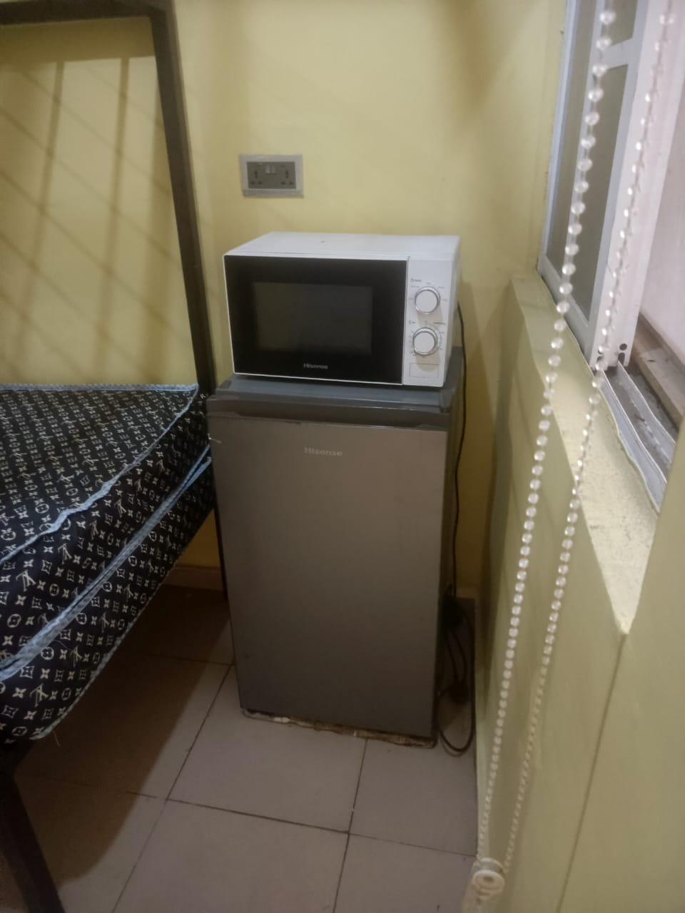 Newly Set Up Exclusive 2-Man Male Hostel – Abule Oja, Yaba - Image 5