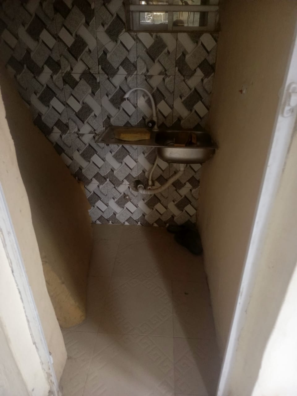 Newly Built Room Selfcon – Abule Oja, Yaba - Image 6