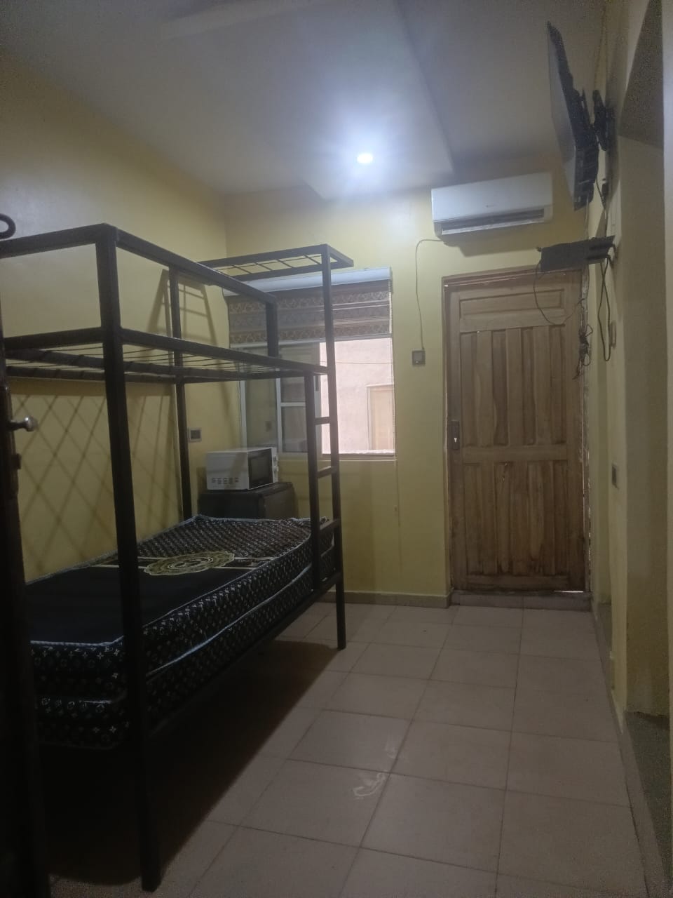 Newly Set Up Exclusive 2-Man Male Hostel – Abule Oja, Yaba - Image 8