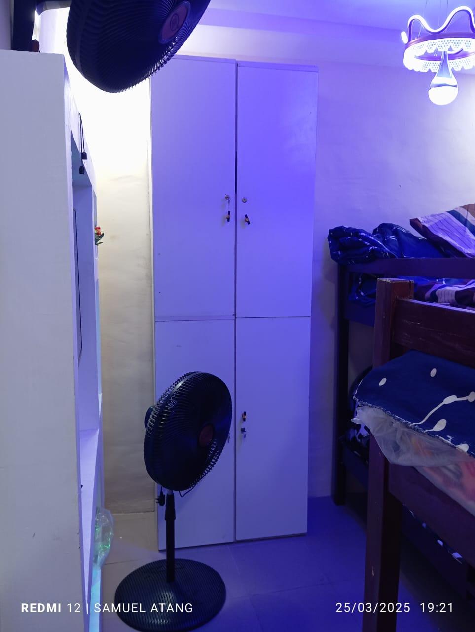 4 Man Male Hostel At Fadeyi