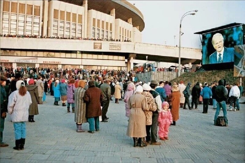 Фотография: Атмосферные фотографии прямиком из наших 90-х №17 - BigPicture.ru