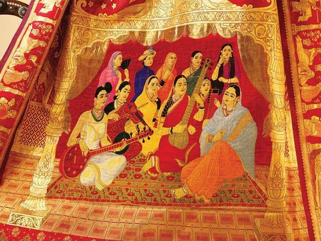 The-most-expensive-sari-of-the-world-2 (640x480, 187Kb)