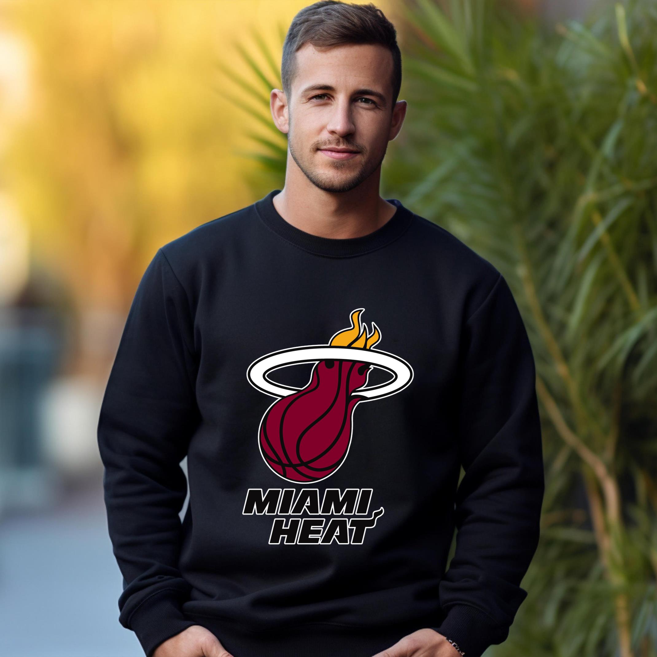 miami heat Team Fan Apparel Adult Sweatshirt, Ultimate Logo Sweatshirt