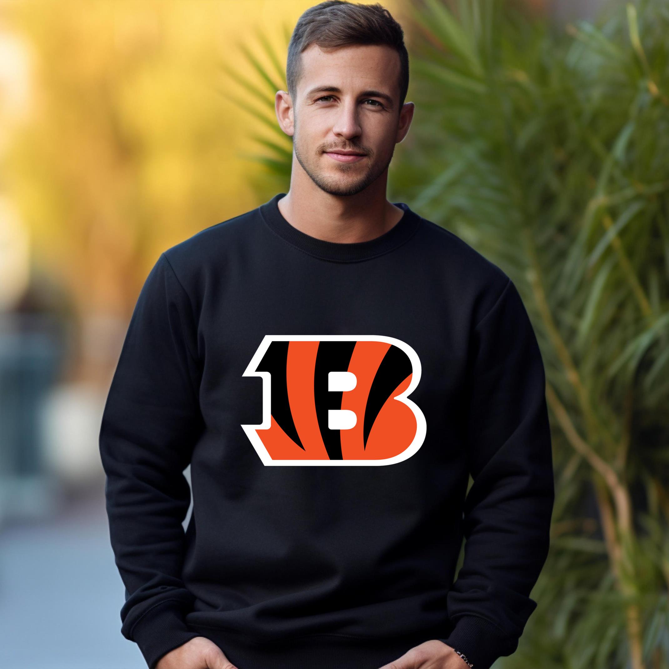 Cincinnati Bengals Team Fan Apparel Adult Sweatshirt, Ultimate Logo Sweatshirt, Gifts For Fans