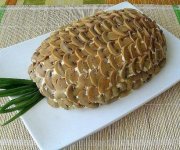Слоеный салат "Ананас"
