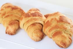25 pack croissants