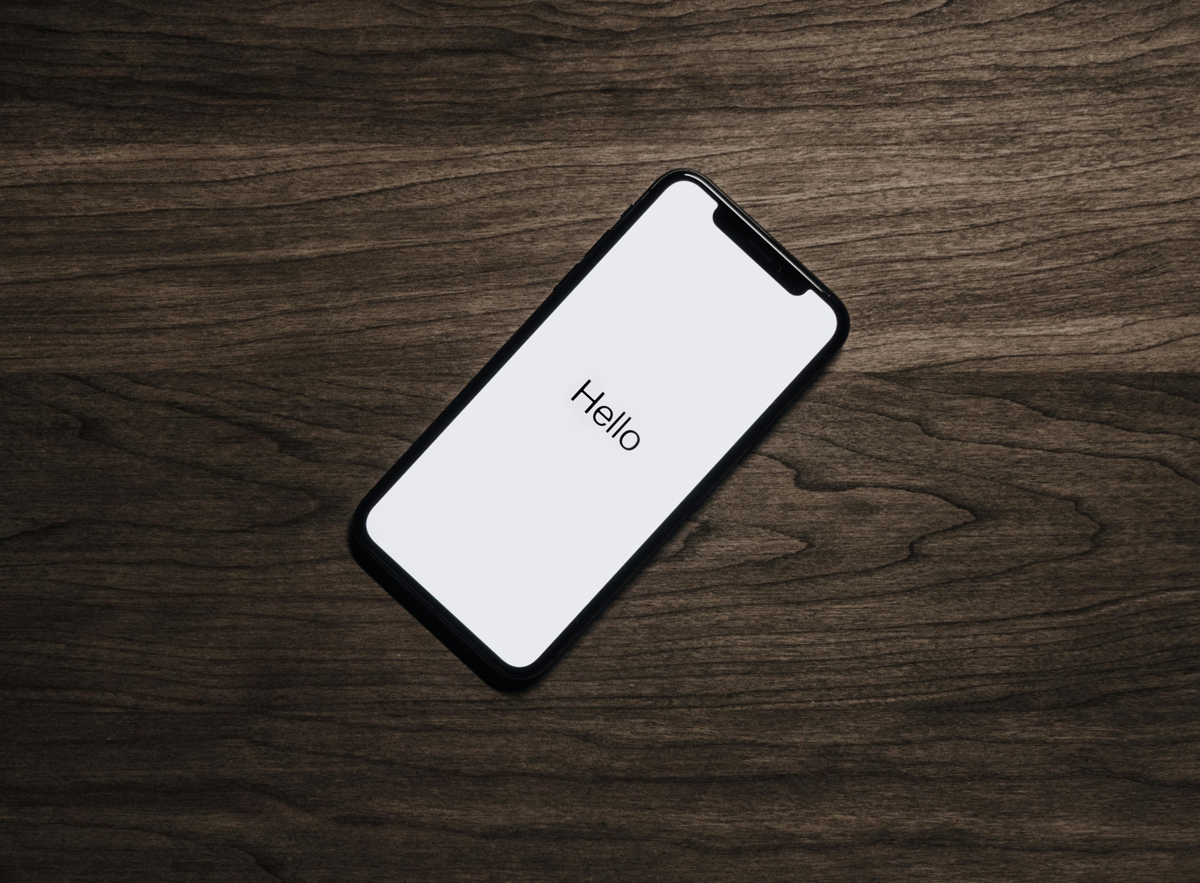 How to Set Up a Mobile Phone in the UK