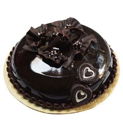Rich Velvety Chocolate Cake Half kg