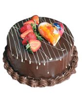 Chocolate Strawberry Cake Half kg