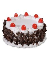 Yummy Black Forest Cake Half kg