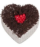 Heart Black Forest Cake 1kg