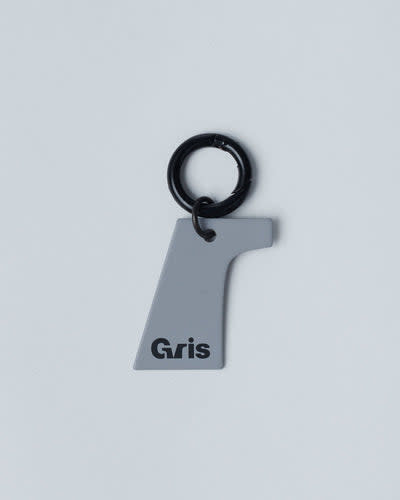 GRIS ALUMINUM CHARM GREY Dog Gris by muraco 