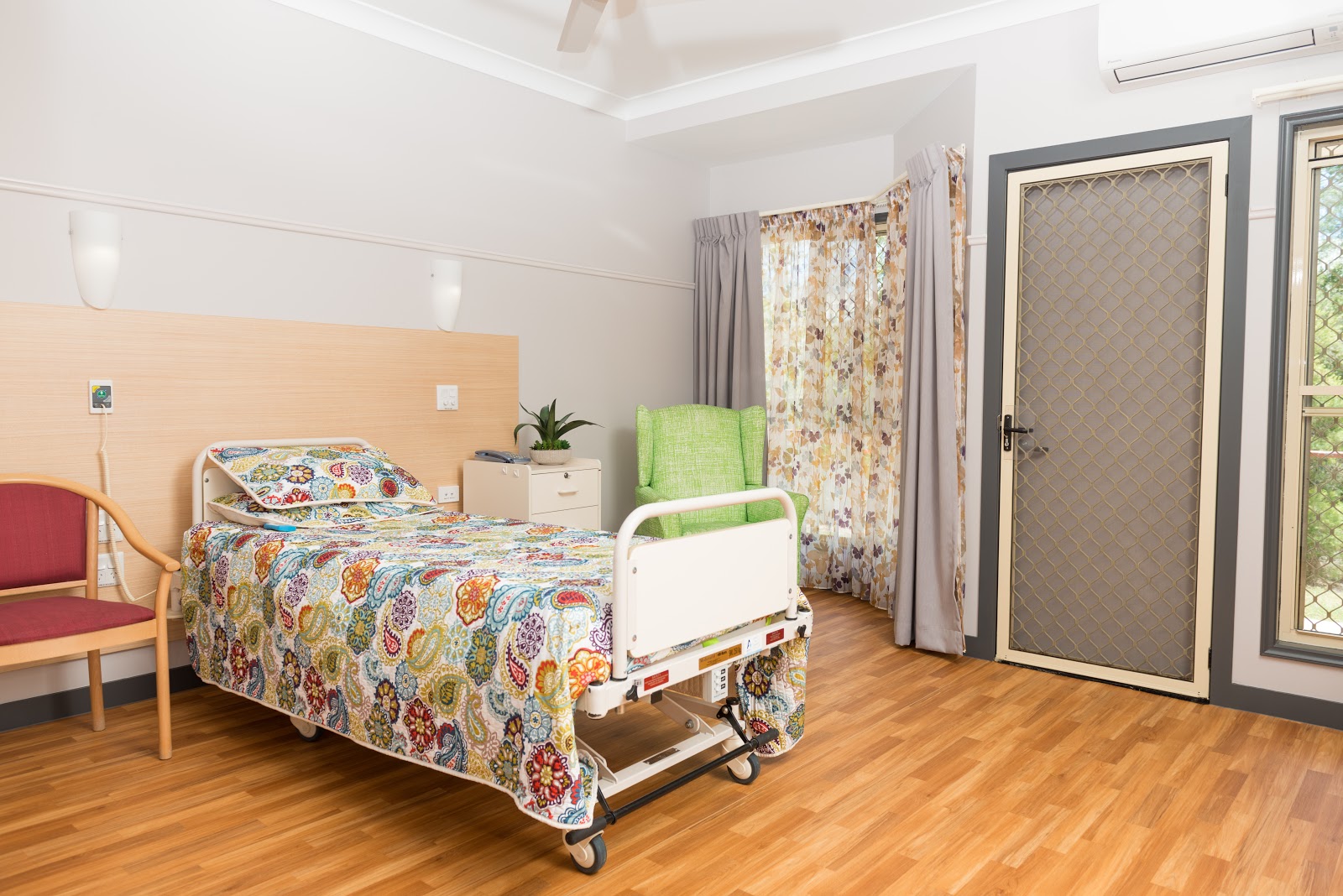 Blue Care Lowood Glenwood Aged Care Facility, 49 MAIN Street LOWOOD