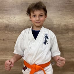 Овчаренко Крістіан