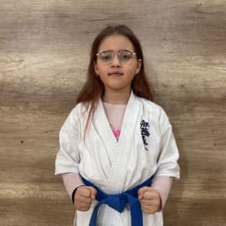 Толмачова Кіра