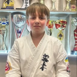 Максим Деркач