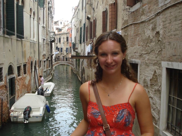 picture of me traveling in venice italy