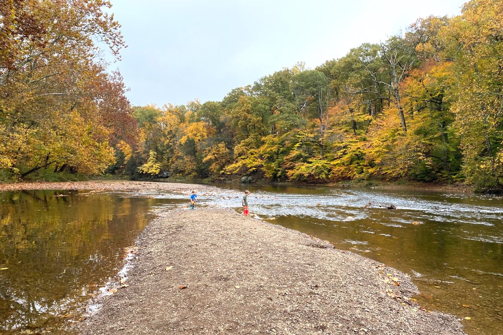 Tyler State Park in fall foilage, great for family hikes